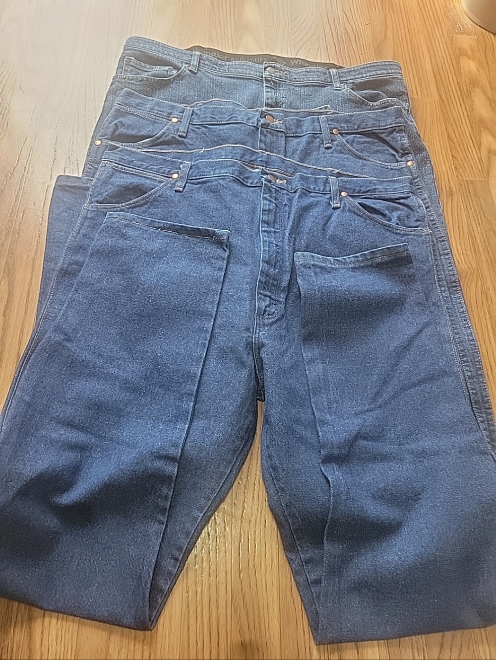 Wrangler Men's Dark Blue Denim Jeans